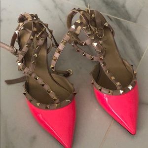 Hot pink kitty heels